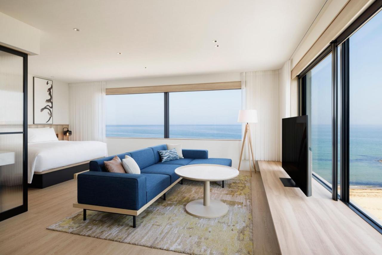 Fairfield By Marriott Hyogo Awaji Higashiura Hotel Buitenkant foto